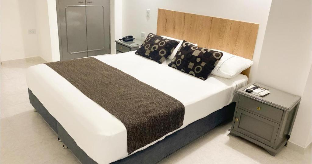 Hotel Ruittoque D Prada 부카라망가 외부 사진